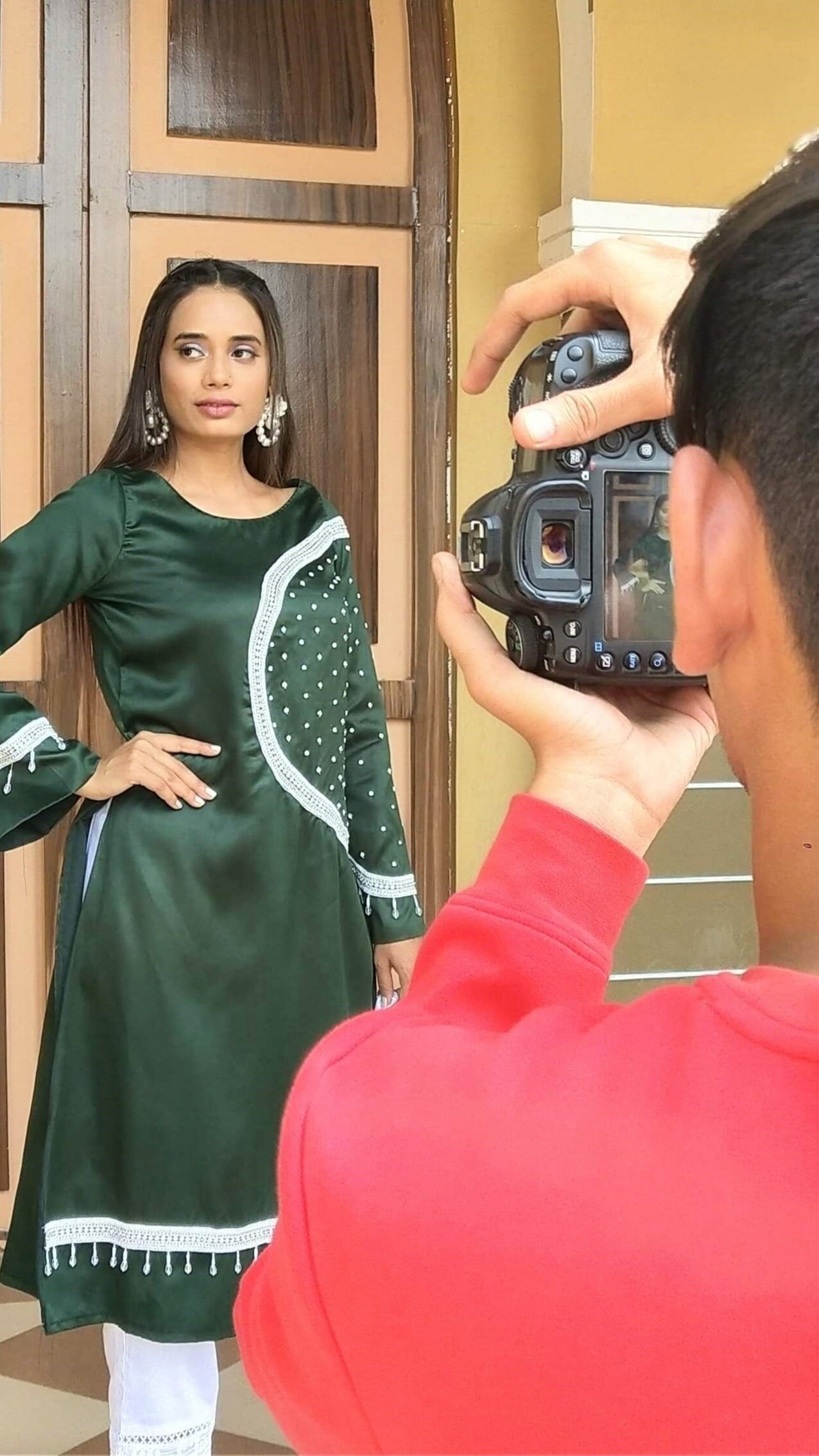 studiofm female model